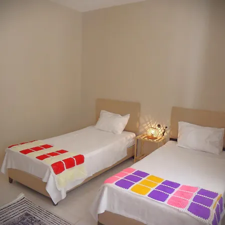 ホームステイ Hayat *