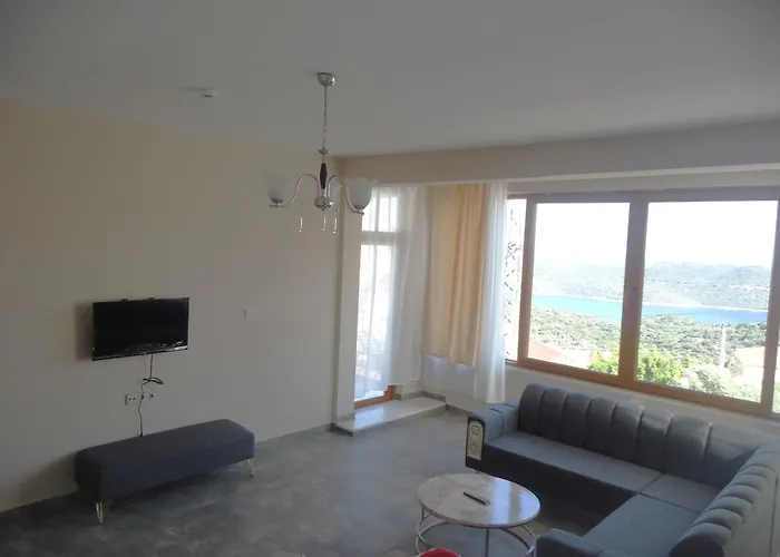 Проживание в семье Hayat Каш