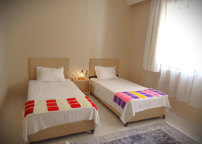 Hayat Проживание в семье Каш