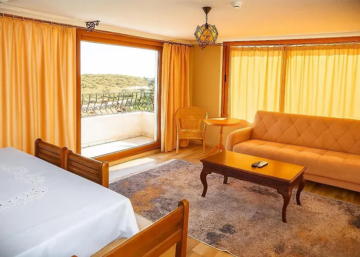 Hayat Проживание в семье